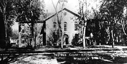 Photo of the old Cowley County Courthouse